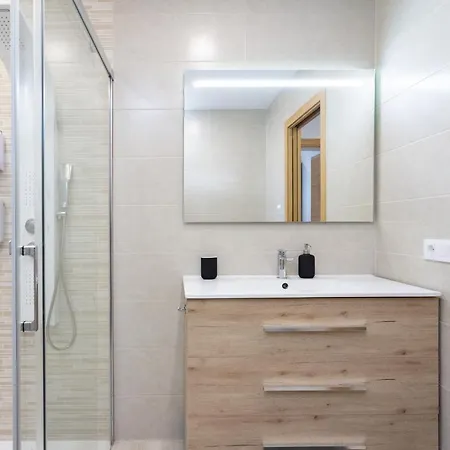 Ohana Townhouse * أرونا